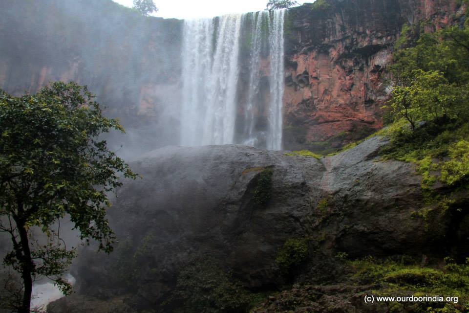 Muhadi Waterfall Trek